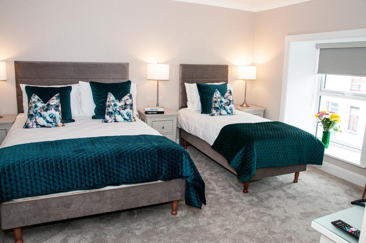 The Dolphin Hotel Crossmolina Exteriör bild